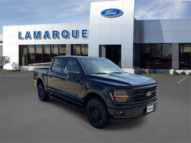 New 2025 Ford F150 XLT w/ Equipment Group 302A MID