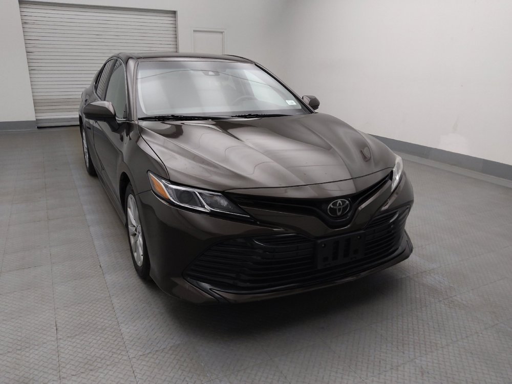 Used 2020 Toyota Camry LE w/ Carpet Mat Package FWD image 14