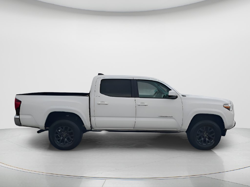 Used 2023 Toyota Tacoma SR5 RWD image 4