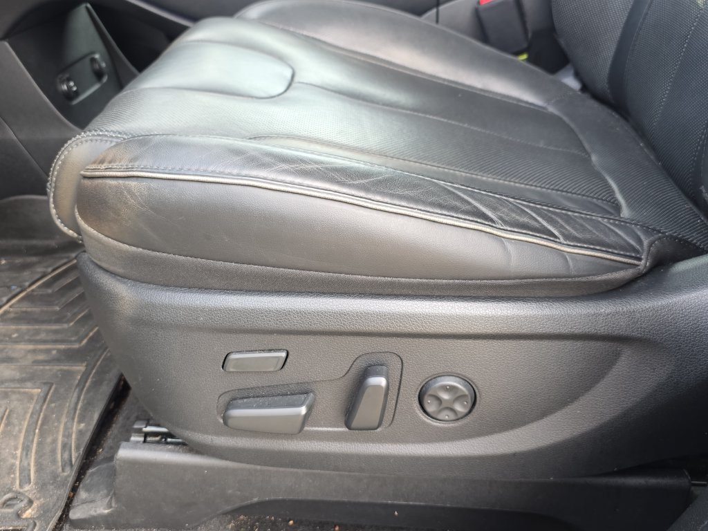 Used 2022 Hyundai Palisade Limited w/ Cargo Package FWD image 31
