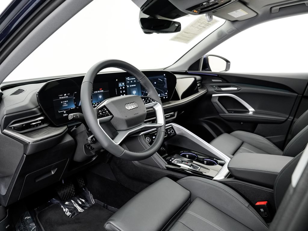 Certified 2025 Audi Q5 Premium w/ Premium Plus AWD/4WD image 4