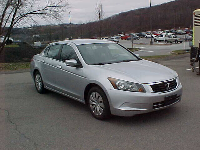 Used 2009 Honda Accord LX image 2