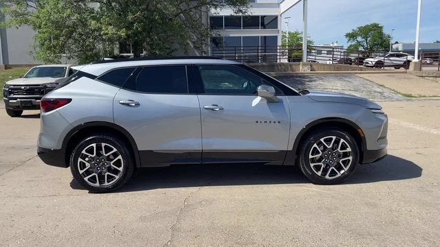Used 2024 Chevrolet Blazer RS w/ Enhanced Convenience Package AWD/4WD image 9