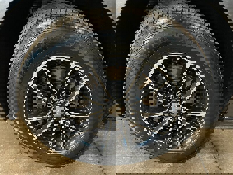 Used 2019 Dodge Grand Caravan GT image 24