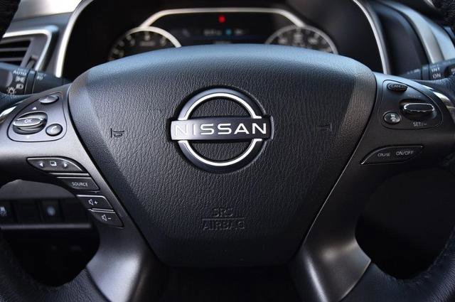 Certified 2024 Nissan Murano SV image 19