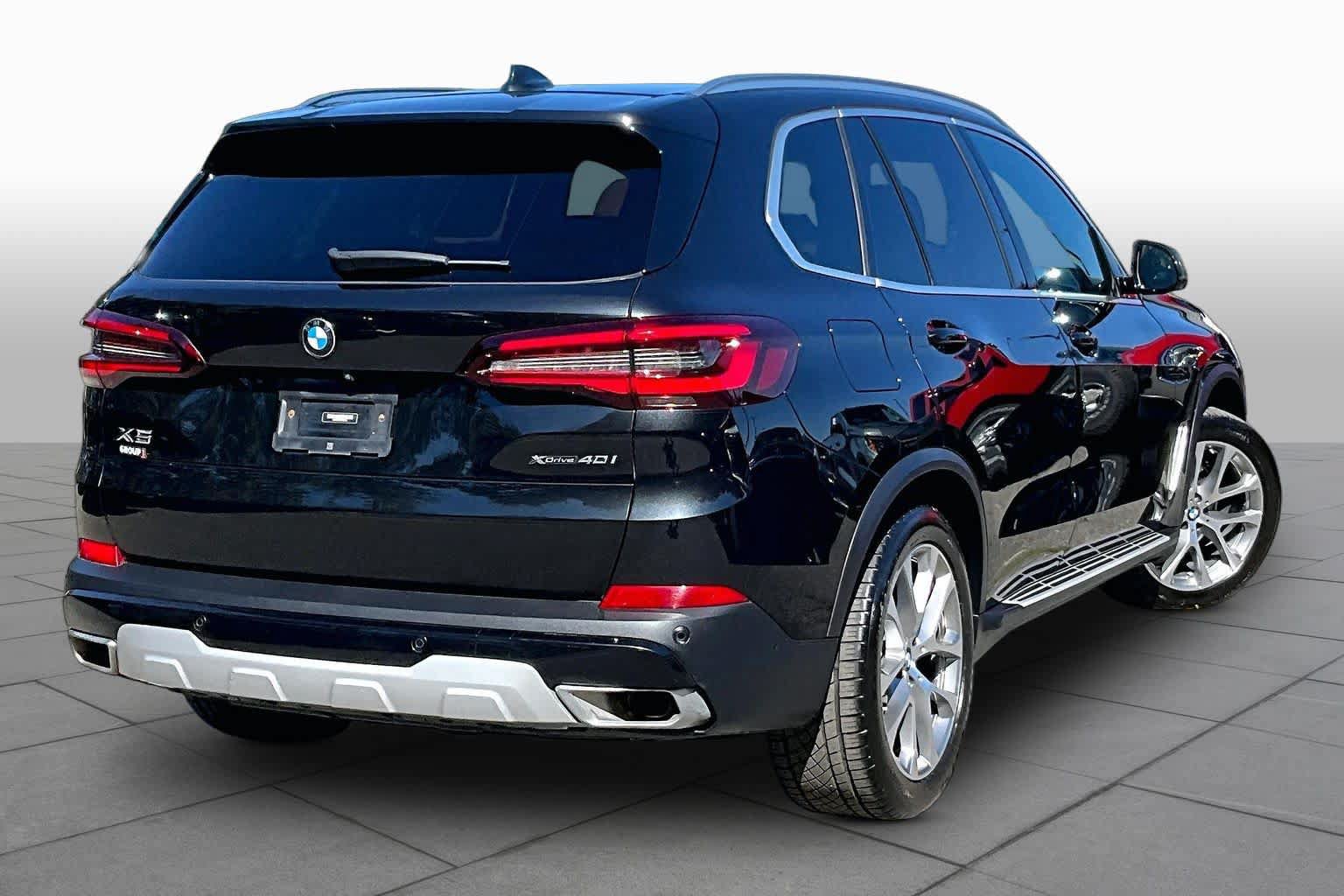 Used 2023 BMW X5 xDrive40i w/ Premium Package AWD/4WD image 13