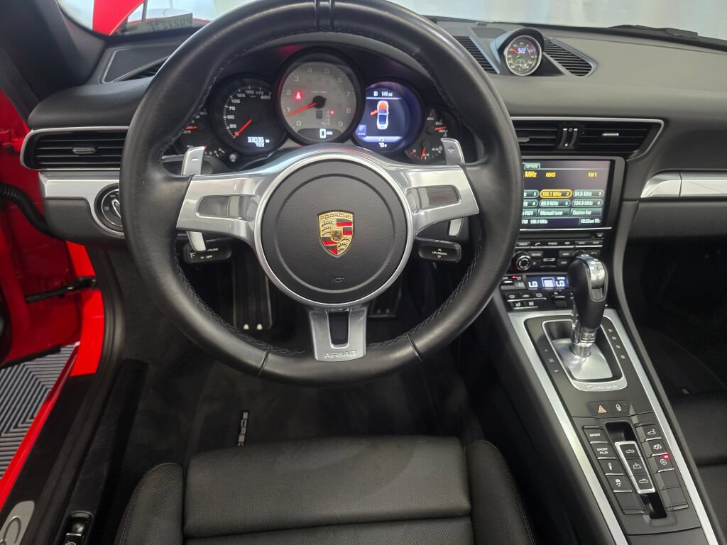 Used 2015 Porsche 911 Carrera S RWD image 18