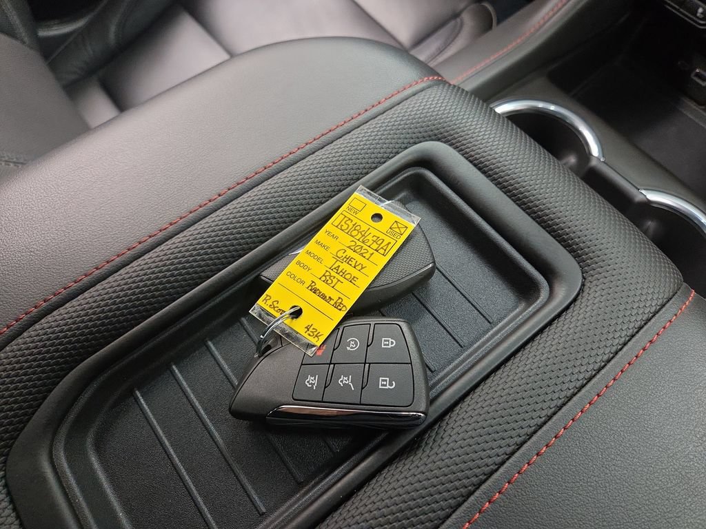Used 2021 Chevrolet Tahoe RST AWD/4WD image 14