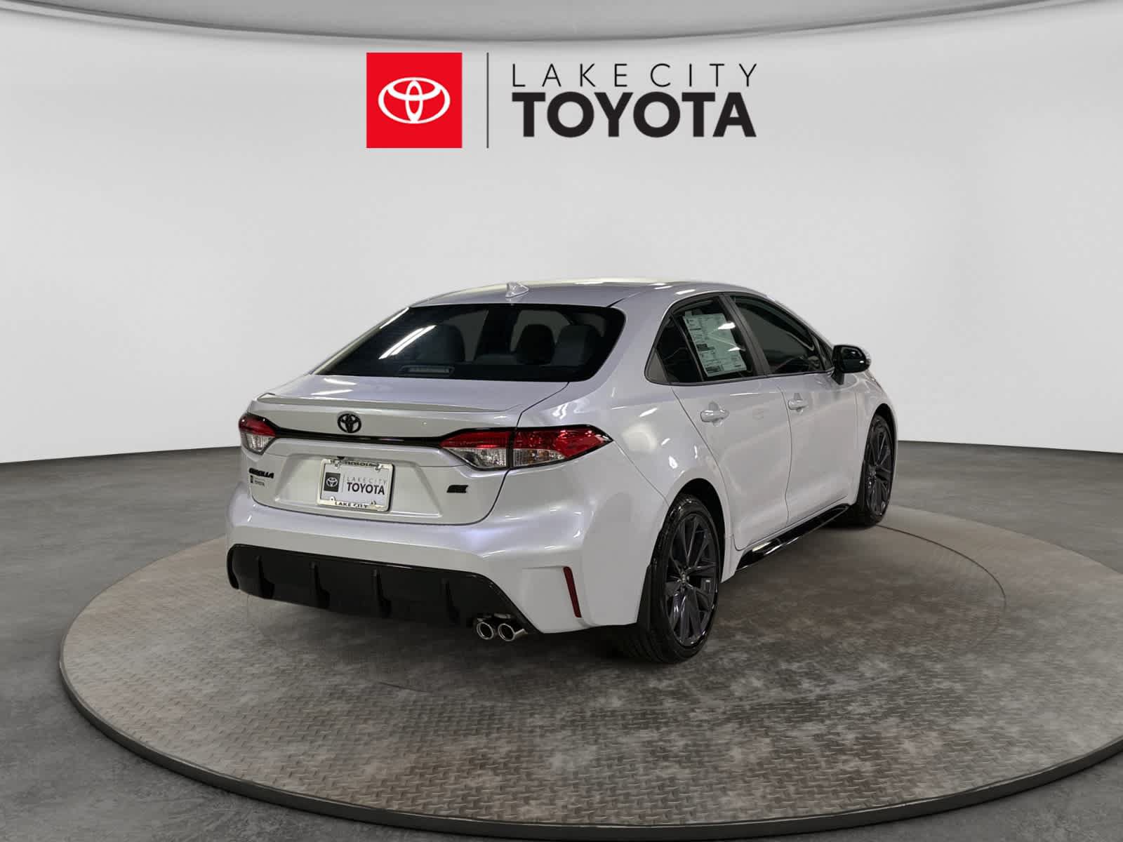 New 2026 Toyota Corolla SE FWD image 6