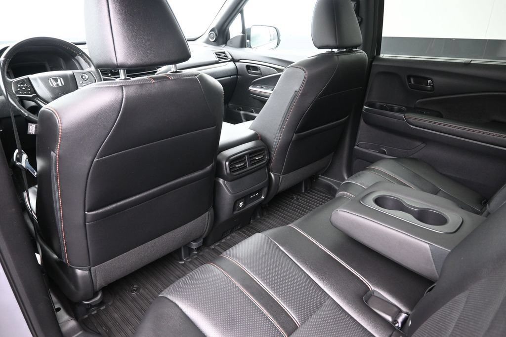 Certified 2024 Honda Passport TrailSport image 28