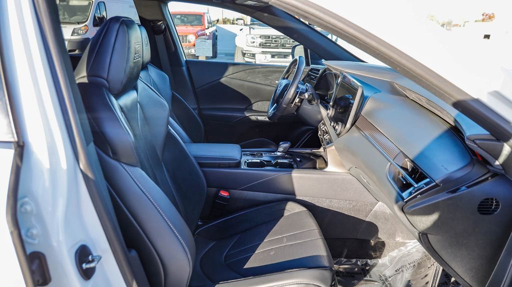 Used 2024 Lexus RX 500h F Sport w/ Convenience Package AWD/4WD image 18
