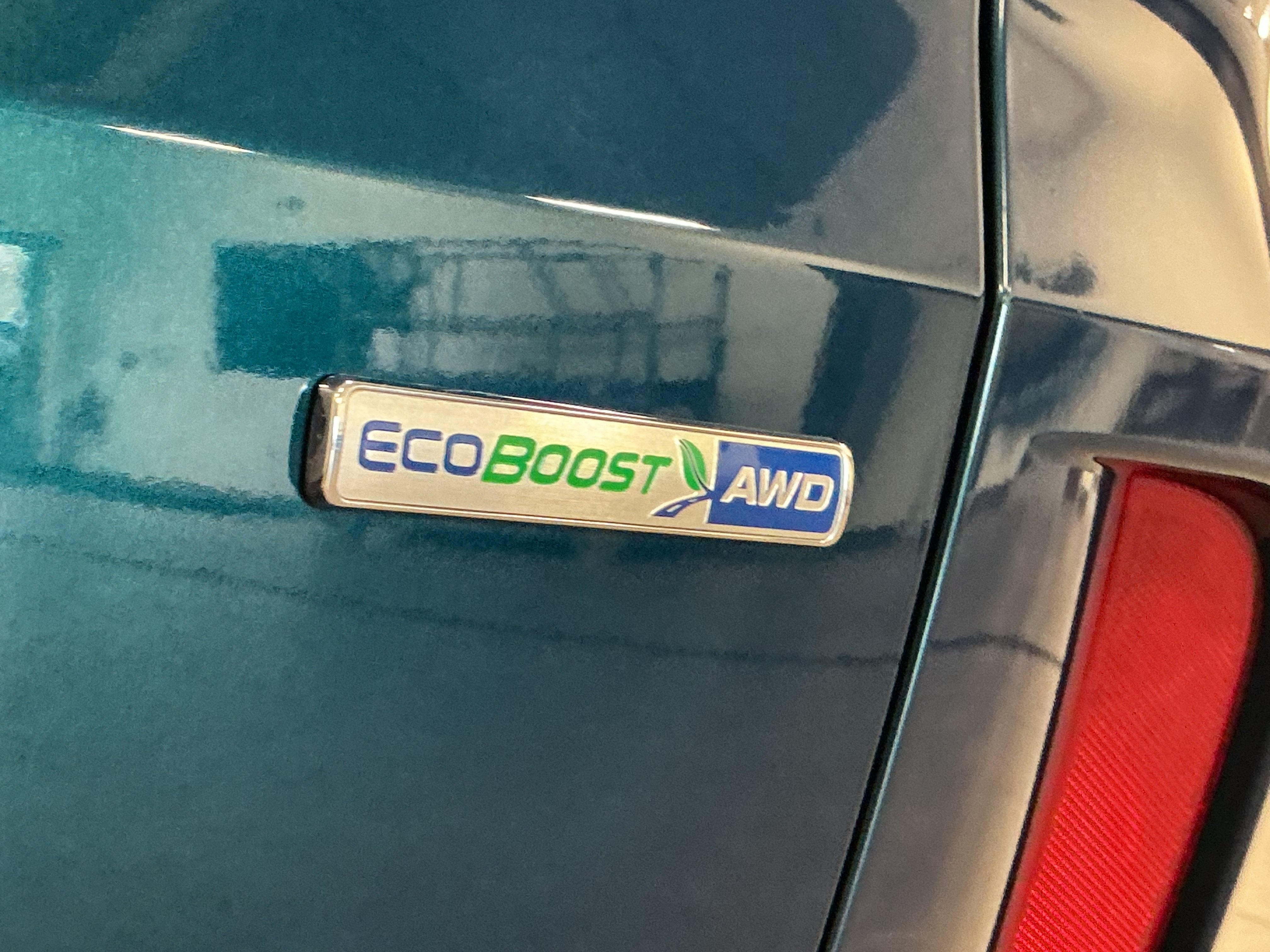 Used 2020 Ford Escape SEL AWD/4WD image 8