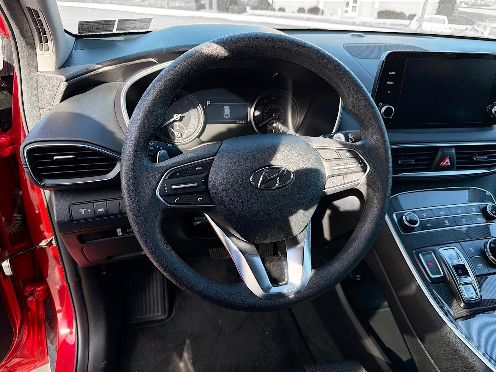 Used 2022 Hyundai Santa Fe SE image 12