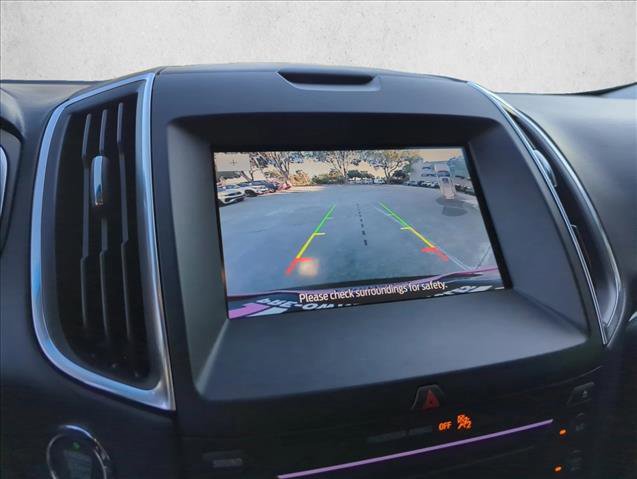 Used 2019 Ford Edge Titanium image 8