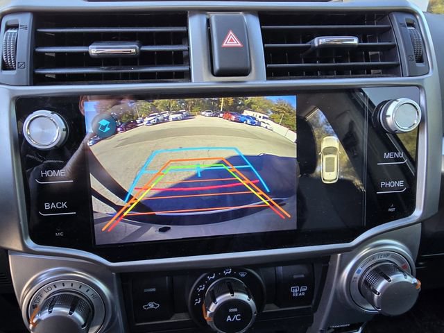 Used 2018 Toyota 4Runner SR5 Premium image 7