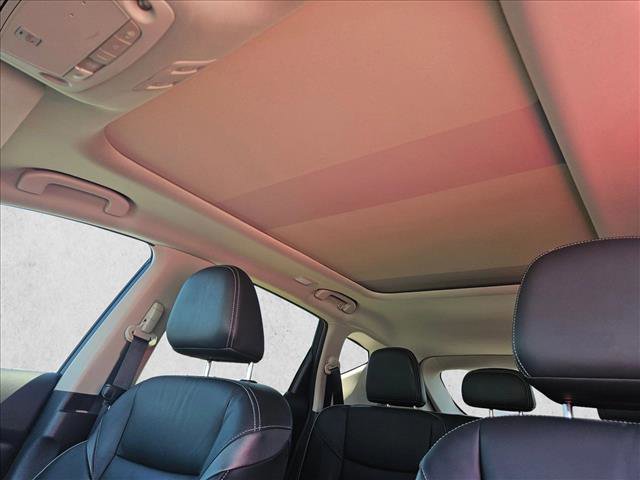 Used 2020 Nissan Murano Platinum w/ Cargo Package FWD image 23