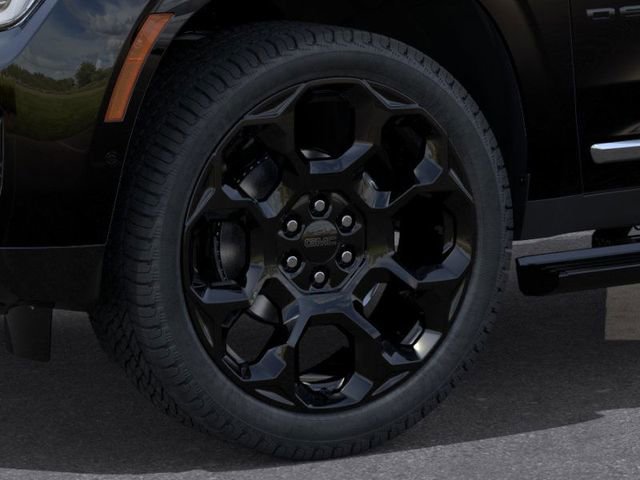 New 2026 GMC Yukon XL Denali image 9