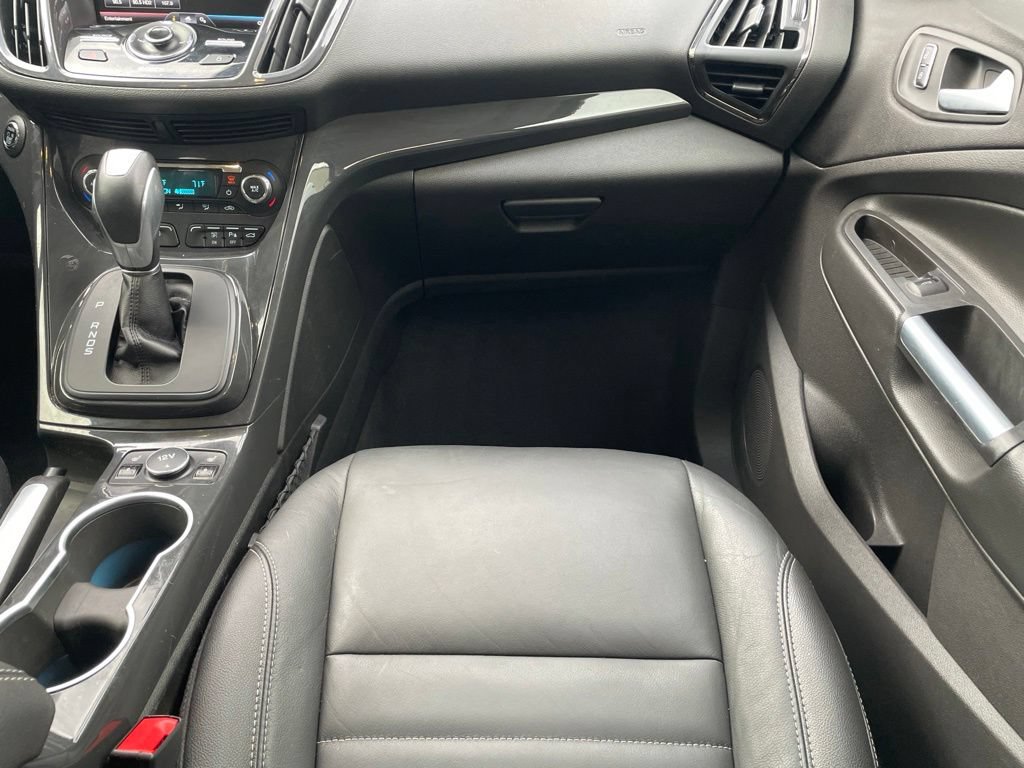 Used 2015 Ford Escape Titanium w/ Equipment Group 301A FWD image 23