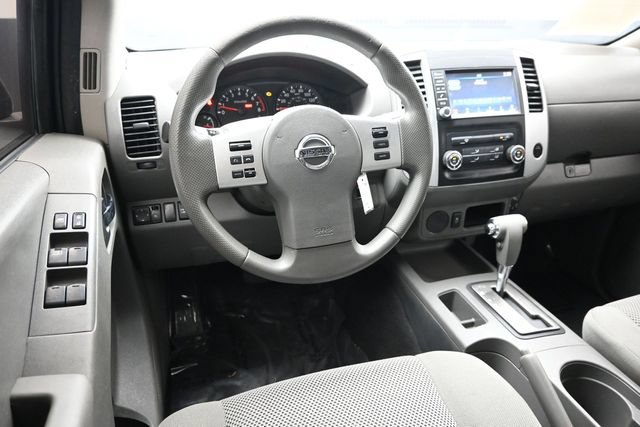 Used 2019 Nissan Frontier SV RWD image 10
