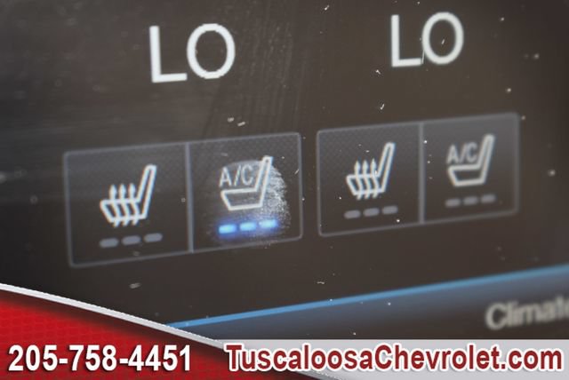 Used 2016 Ford F250 Lariat w/ Lariat Ultimate Package AWD/4WD image 38