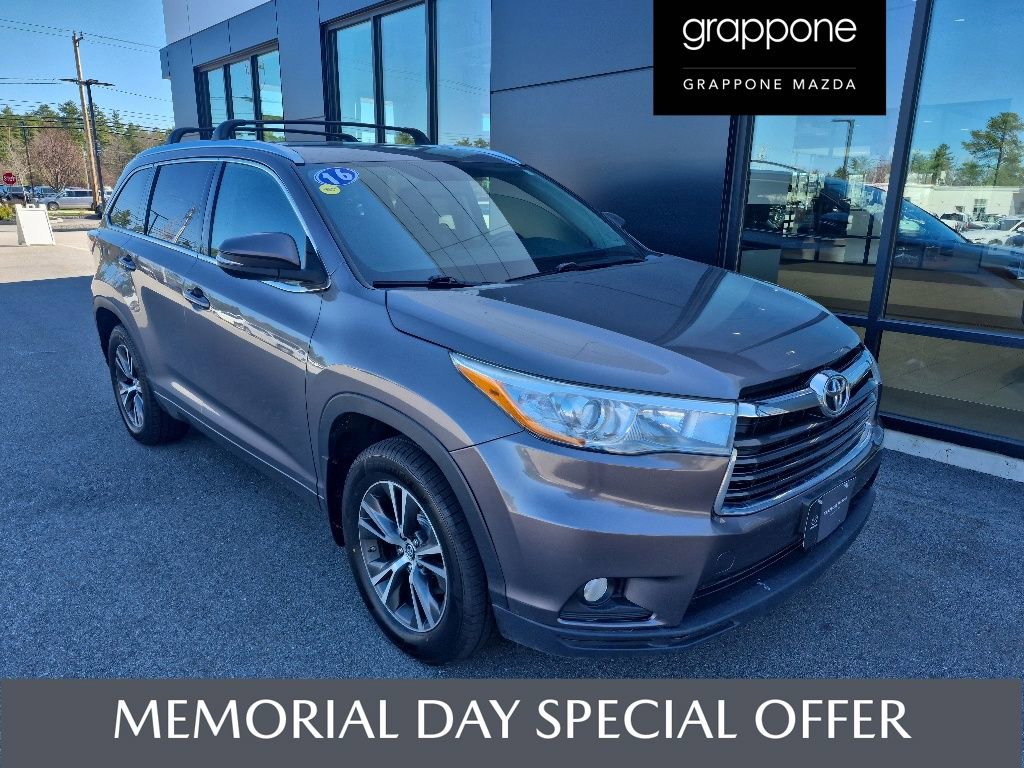 Used 2016 Toyota Highlander XLE AWD/4WD image 1