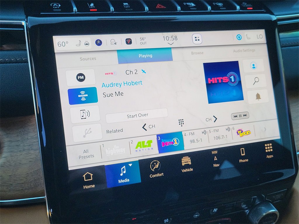 New 2025 Jeep Grand Cherokee Summit image 16