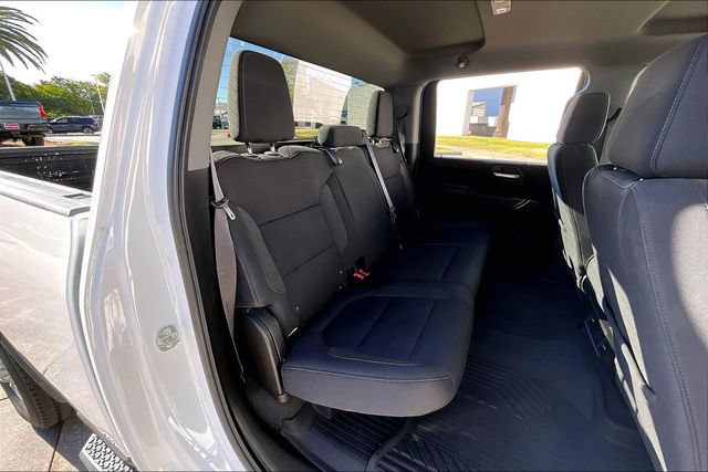 Certified 2022 Chevrolet Silverado 2500 Custom w/ Custom Value Package AWD/4WD image 26