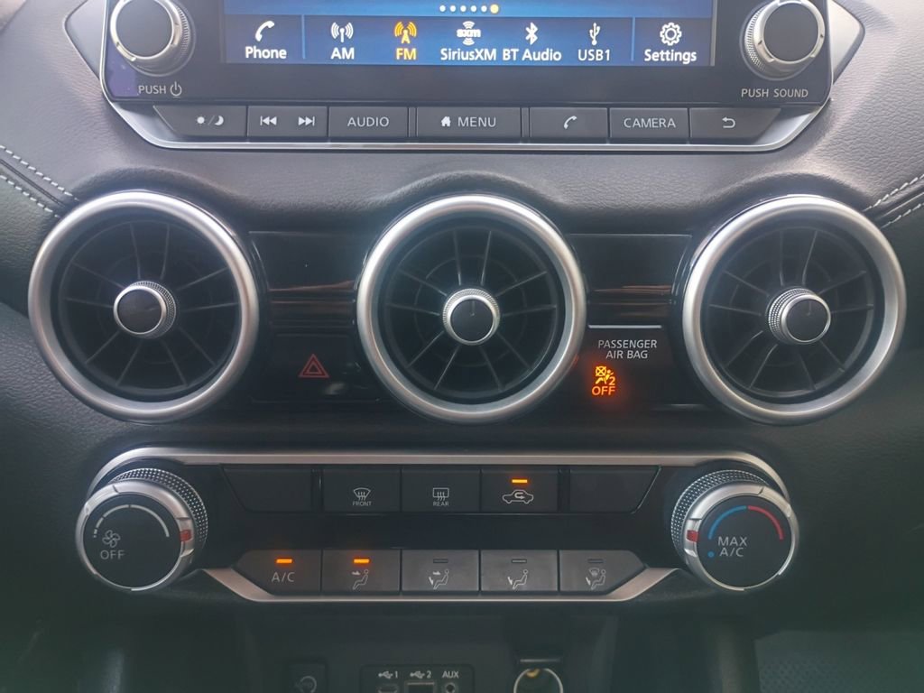 Used 2024 Nissan Sentra SV FWD image 4