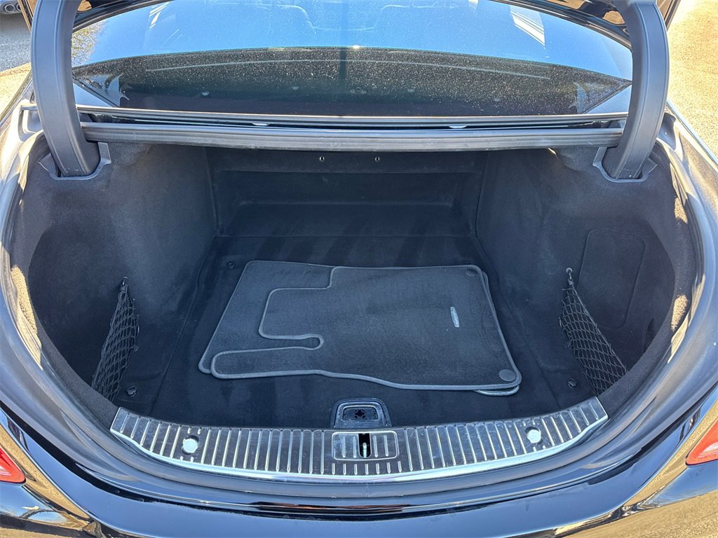 Used 2017 Mercedes-Benz S 550 Sedan image 18