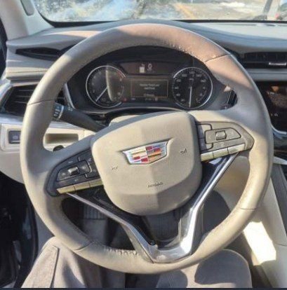 Certified 2024 Cadillac XT6 Premium Luxury image 19