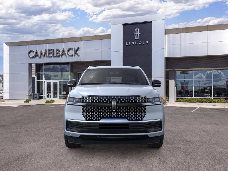 New 2026 Lincoln Navigator L Reserve AWD/4WD image 6