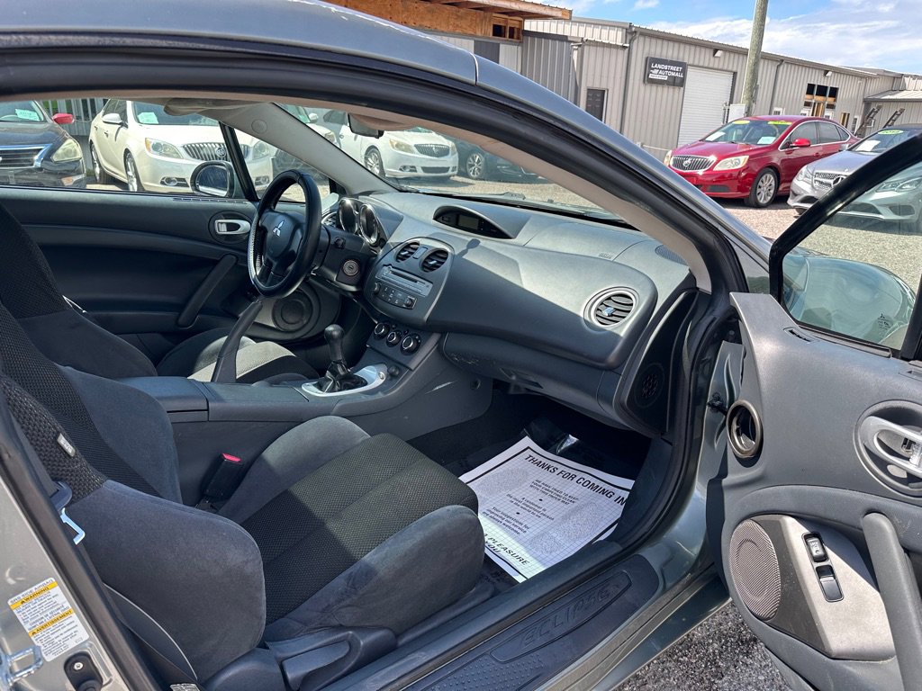 Used 2008 Mitsubishi Eclipse GS image 12
