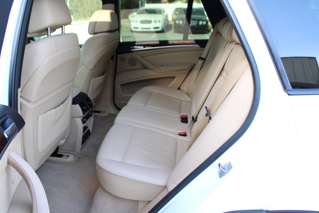 Used 2012 BMW X5 xDrive35d image 18