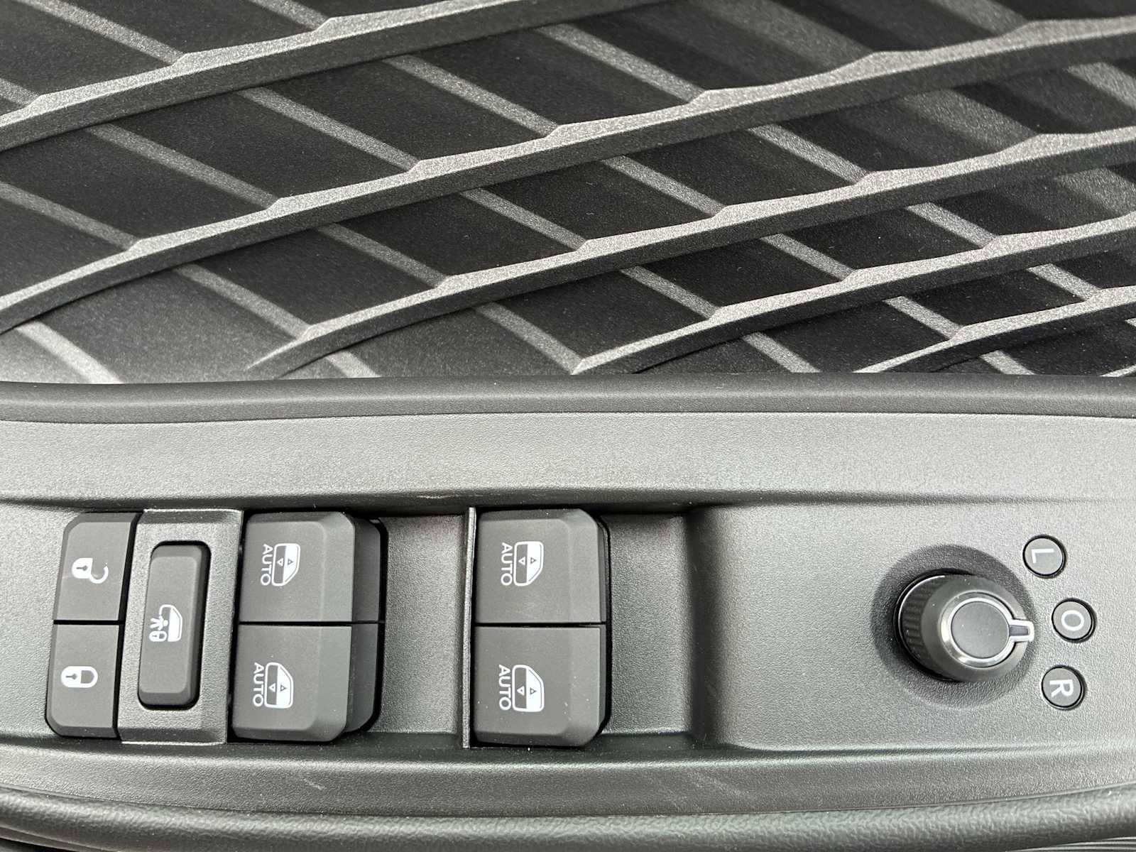 New 2026 Dodge Charger R/T image 15