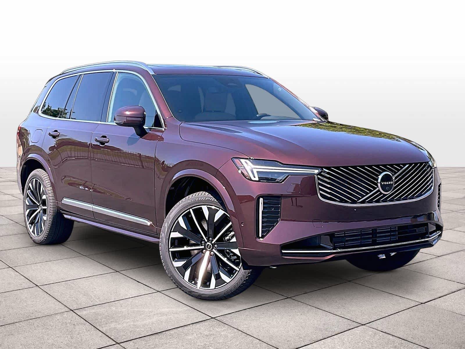 New 2026 Volvo XC90 T8 Plus w/ Protection Package AWD/4WD image 2