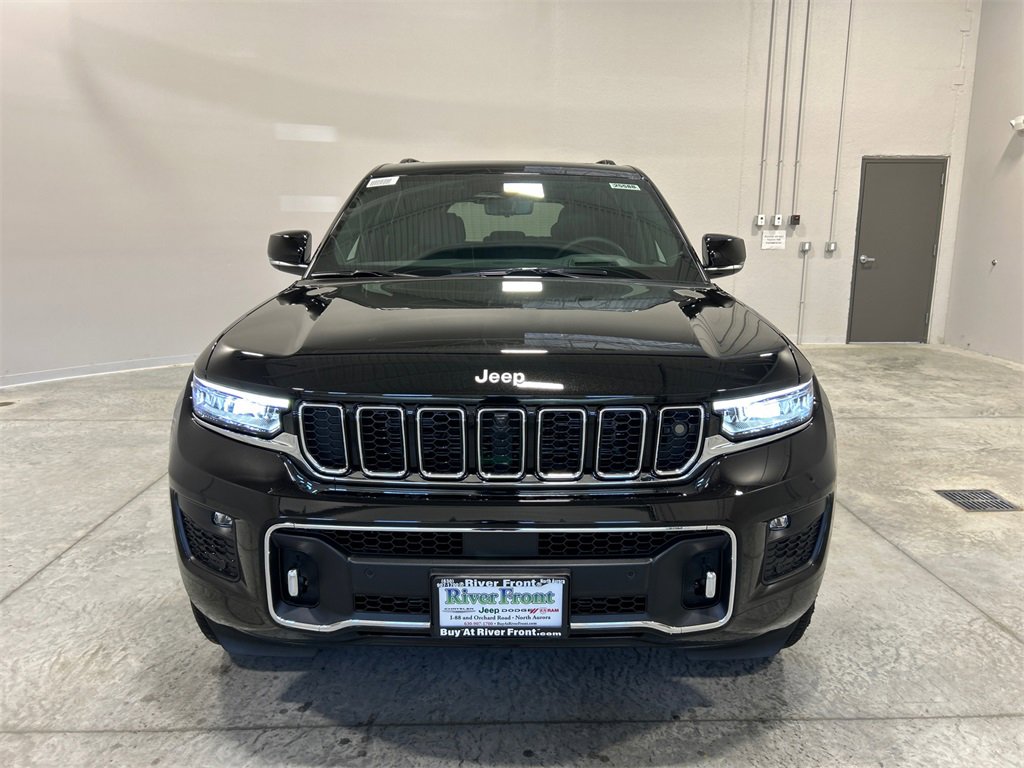 New 2025 Jeep Grand Cherokee Overland w/ Adv Protech Group III image 3