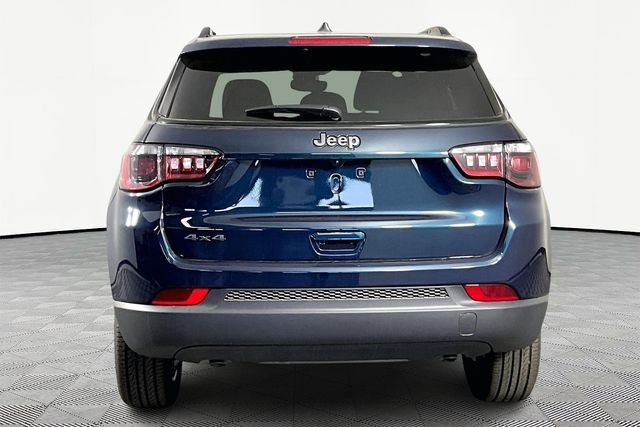 New 2026 Jeep Compass Latitude AWD/4WD image 5
