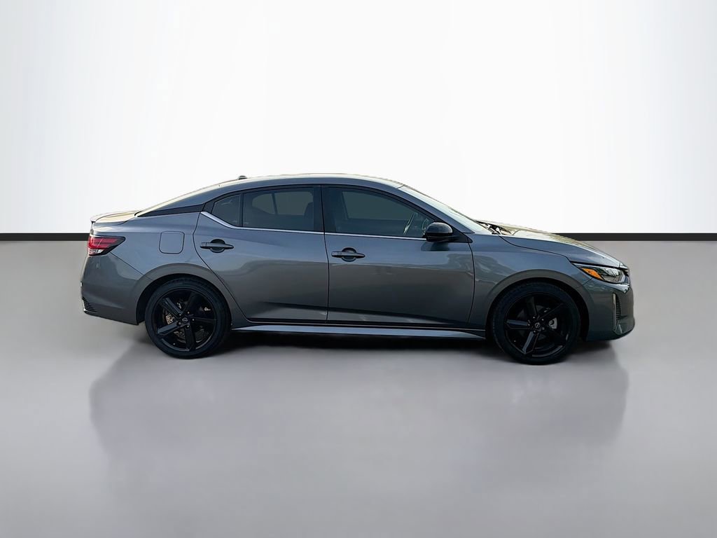 Used 2024 Nissan Sentra SR w/ Trunk Package image 4