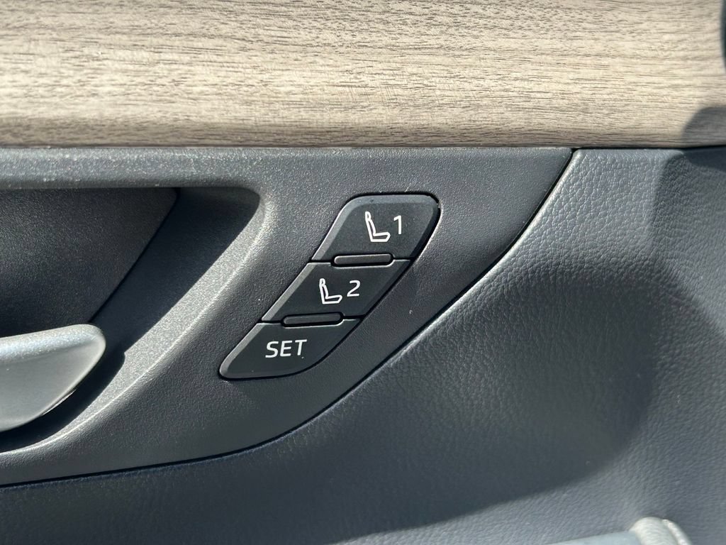 Certified 2026 Toyota Grand Highlander AWD Hybrid image 30