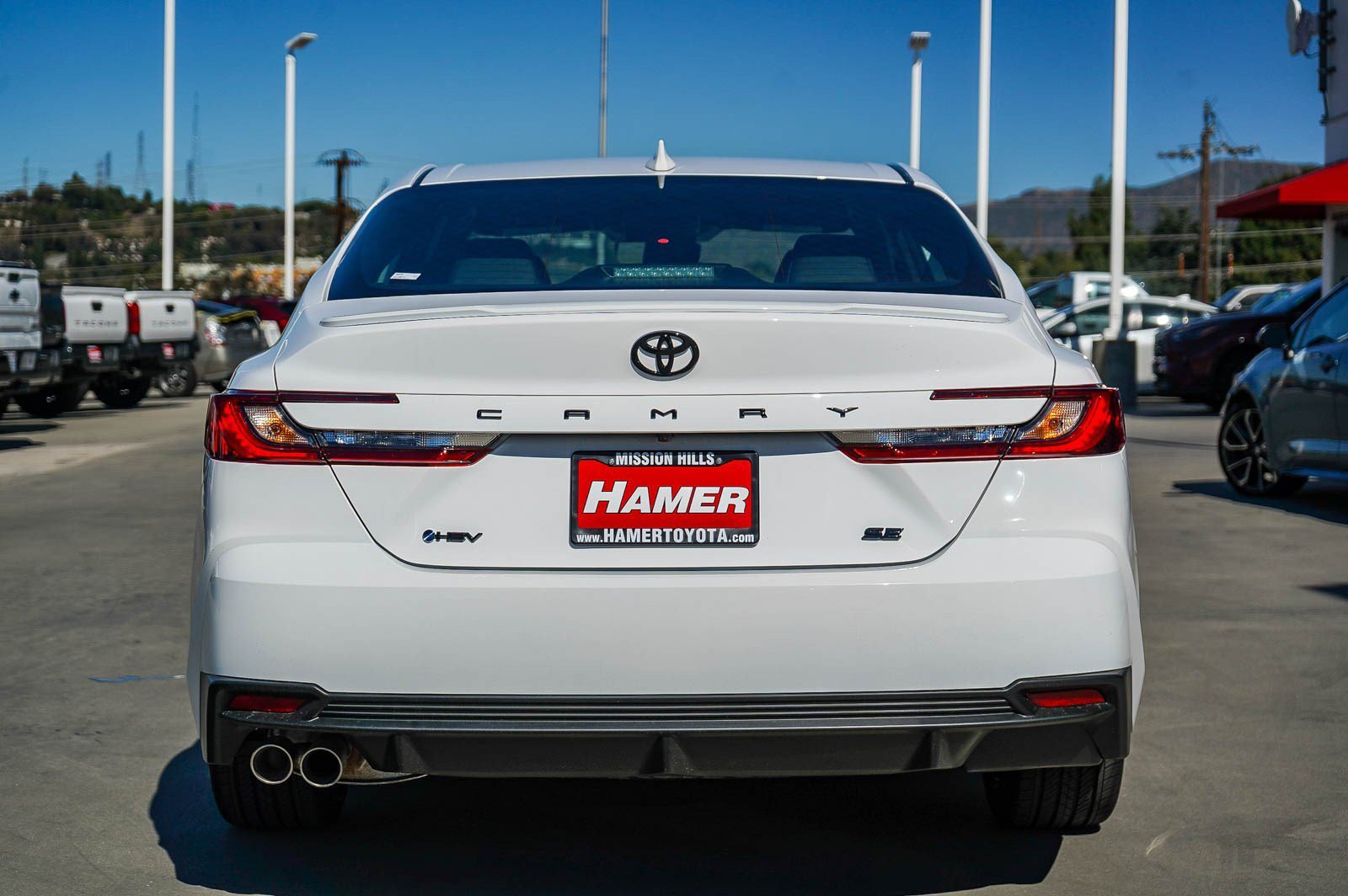 Used 2026 Toyota Camry SE FWD image 6