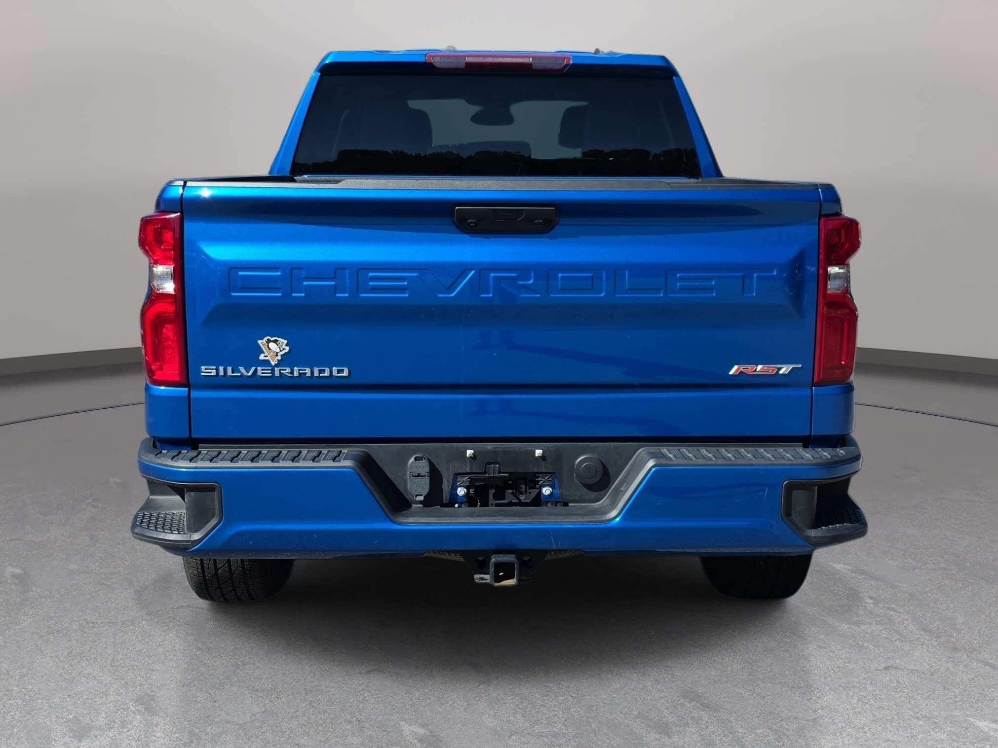 Used 2024 Chevrolet Silverado 1500 RST AWD/4WD image 6
