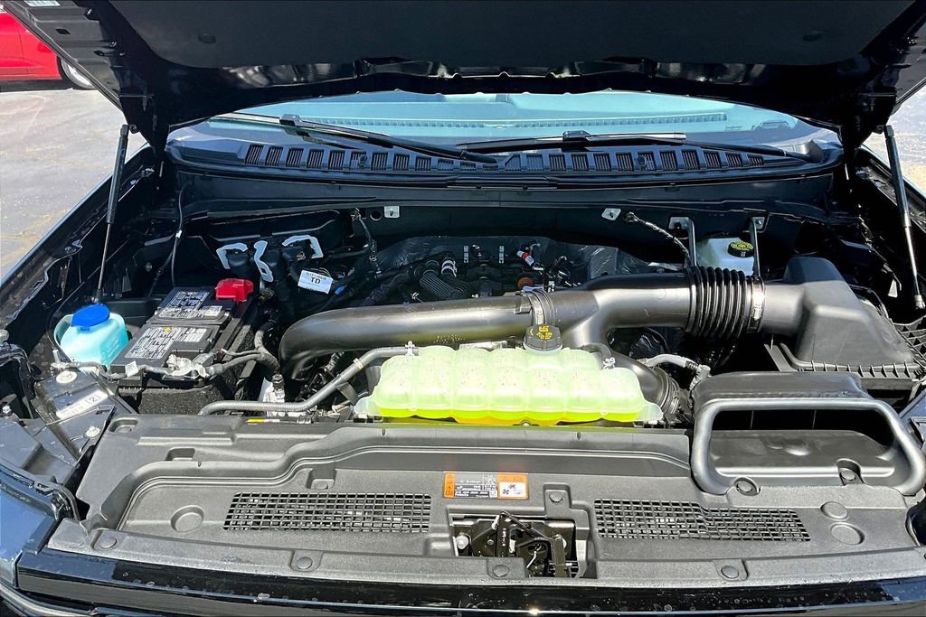 New 2026 Ford Expedition Platinum AWD/4WD image 12