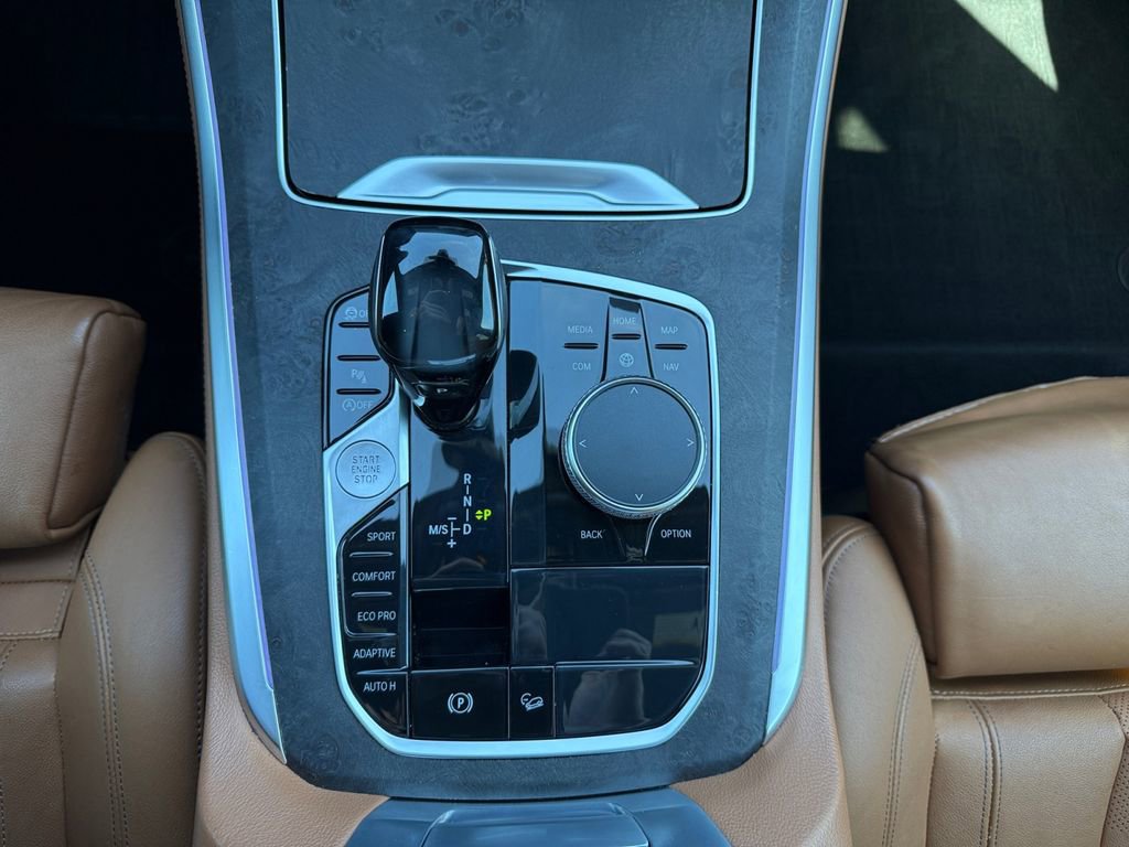 Used 2019 BMW X5 xDrive40i w/ Convenience Package image 4