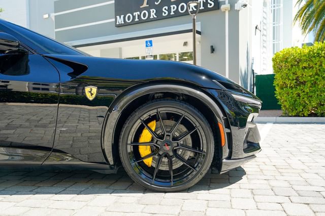 Used 2024 Ferrari Purosangue AWD/4WD image 34
