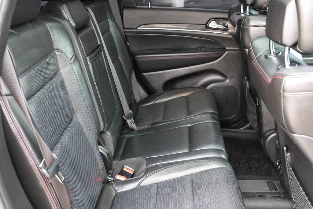 Used 2021 Jeep Grand Cherokee Trailhawk w/ Trailhawk Luxury Group AWD/4WD image 19
