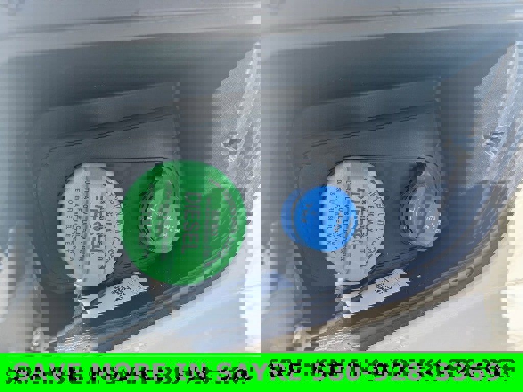 New 2025 Ford F250 Lariat w/ Chrome Package image 14