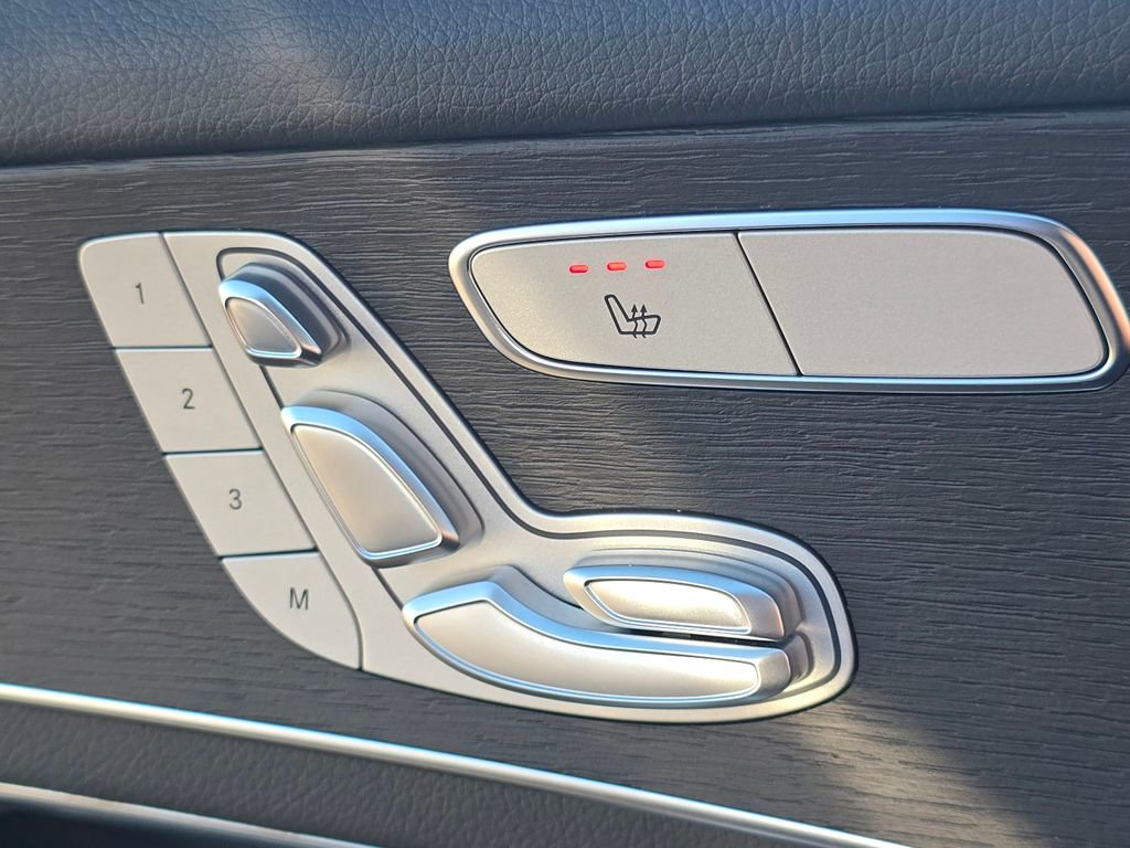 Certified 2022 Mercedes-Benz GLC 300 4MATIC image 7