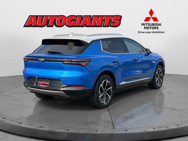 Used 2024 Chevrolet Equinox EV LT image 2