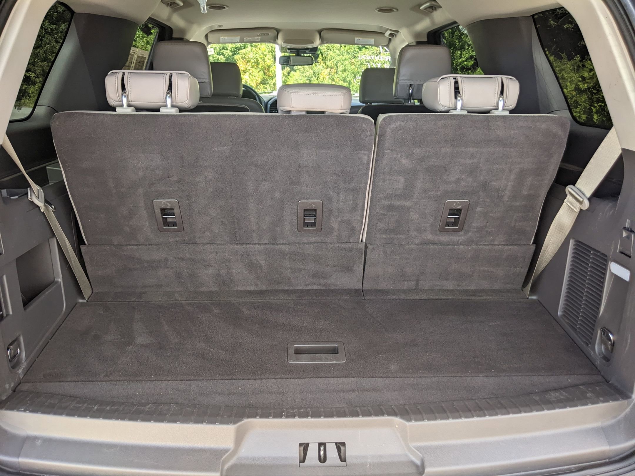 Used 2021 Ford Expedition XLT image 29