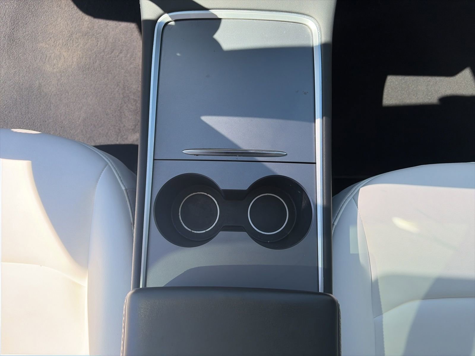 Used 2023 Tesla Model Y Long Range image 18